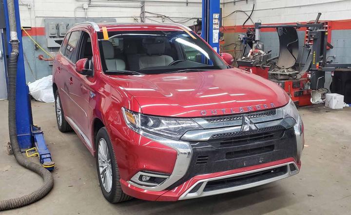 Auto glass repair Montreal