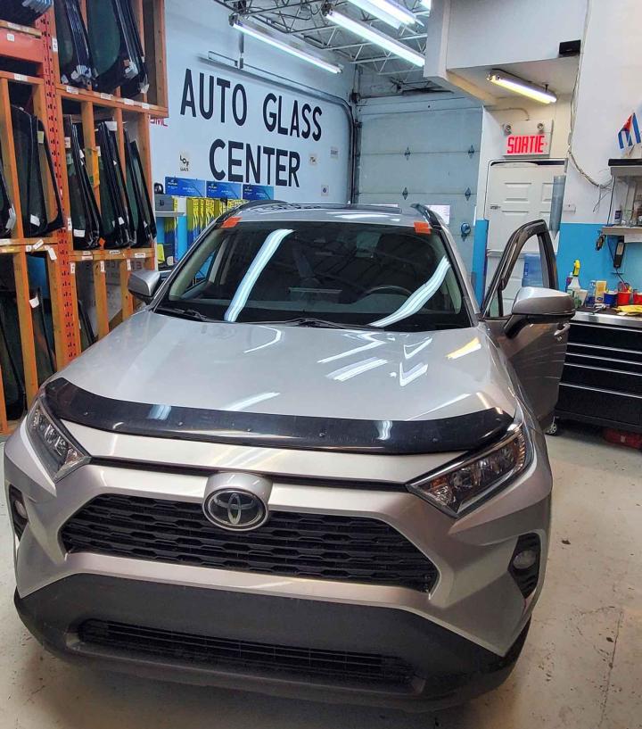 Windshield repair Montreal